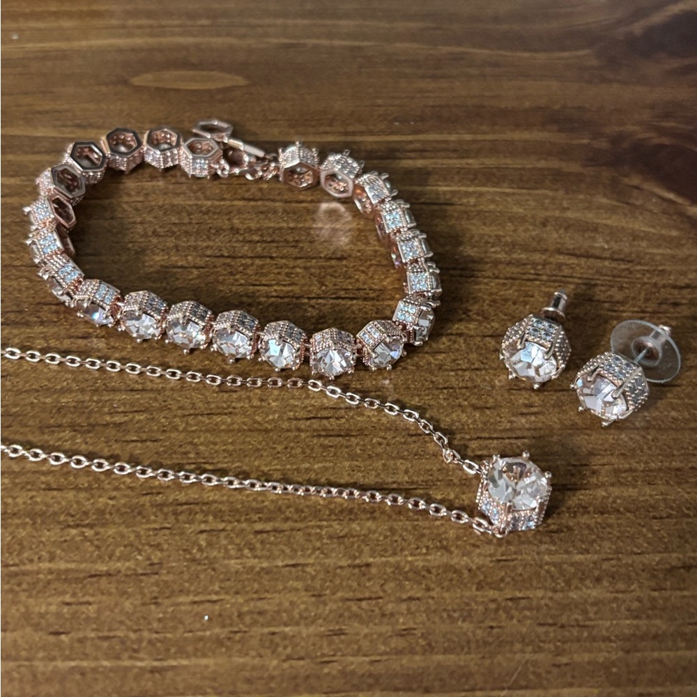 Park Lane Rose Gold HoneycombBracelet Elegant Design